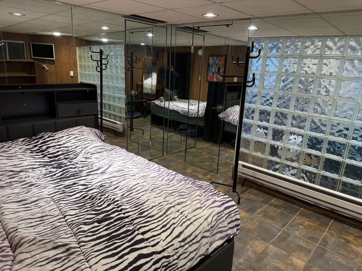 Beautiful and Convenient Compact Studio - Photo 7