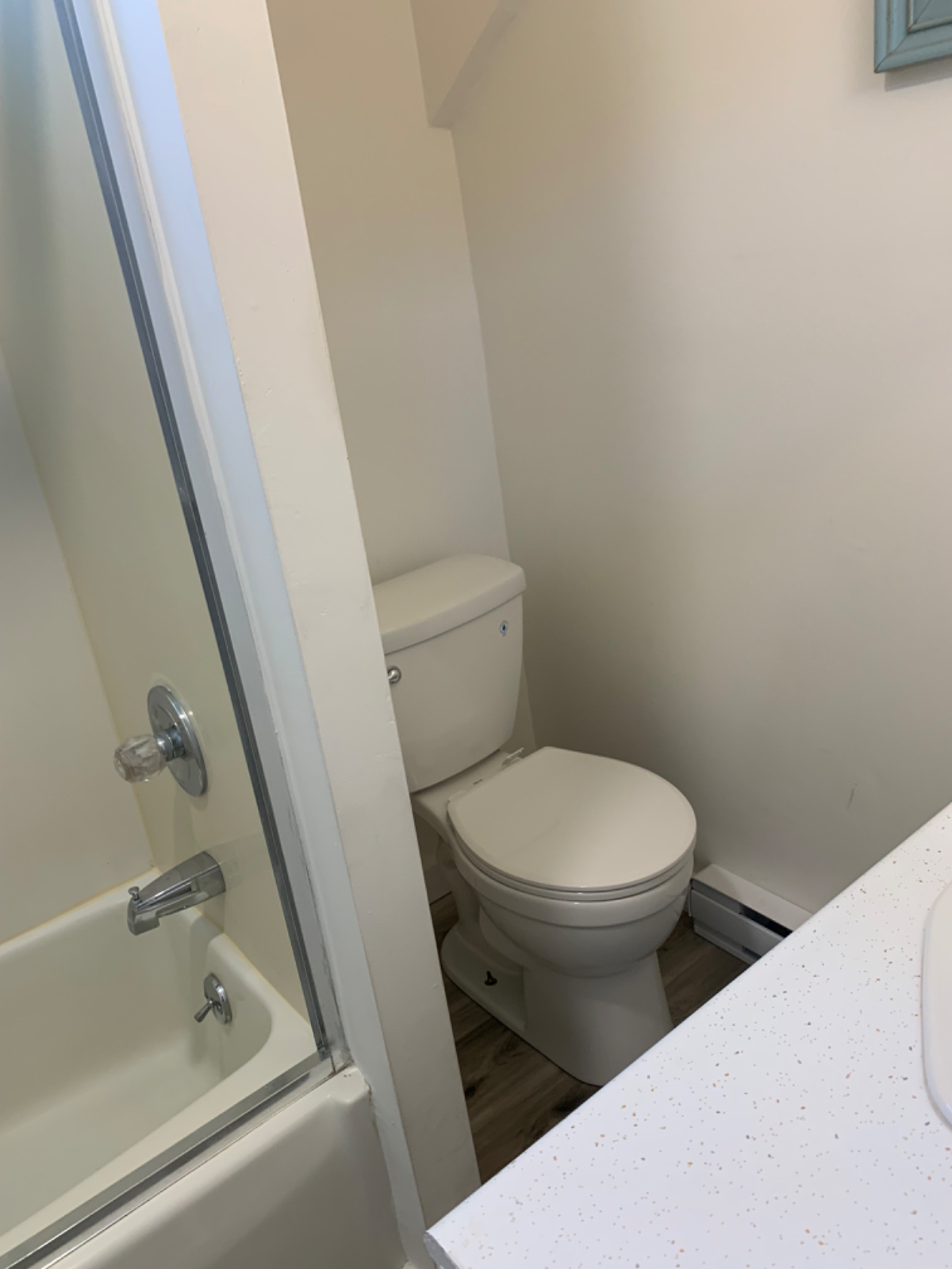 Rental for traveling healthcare professionals - Photo 2