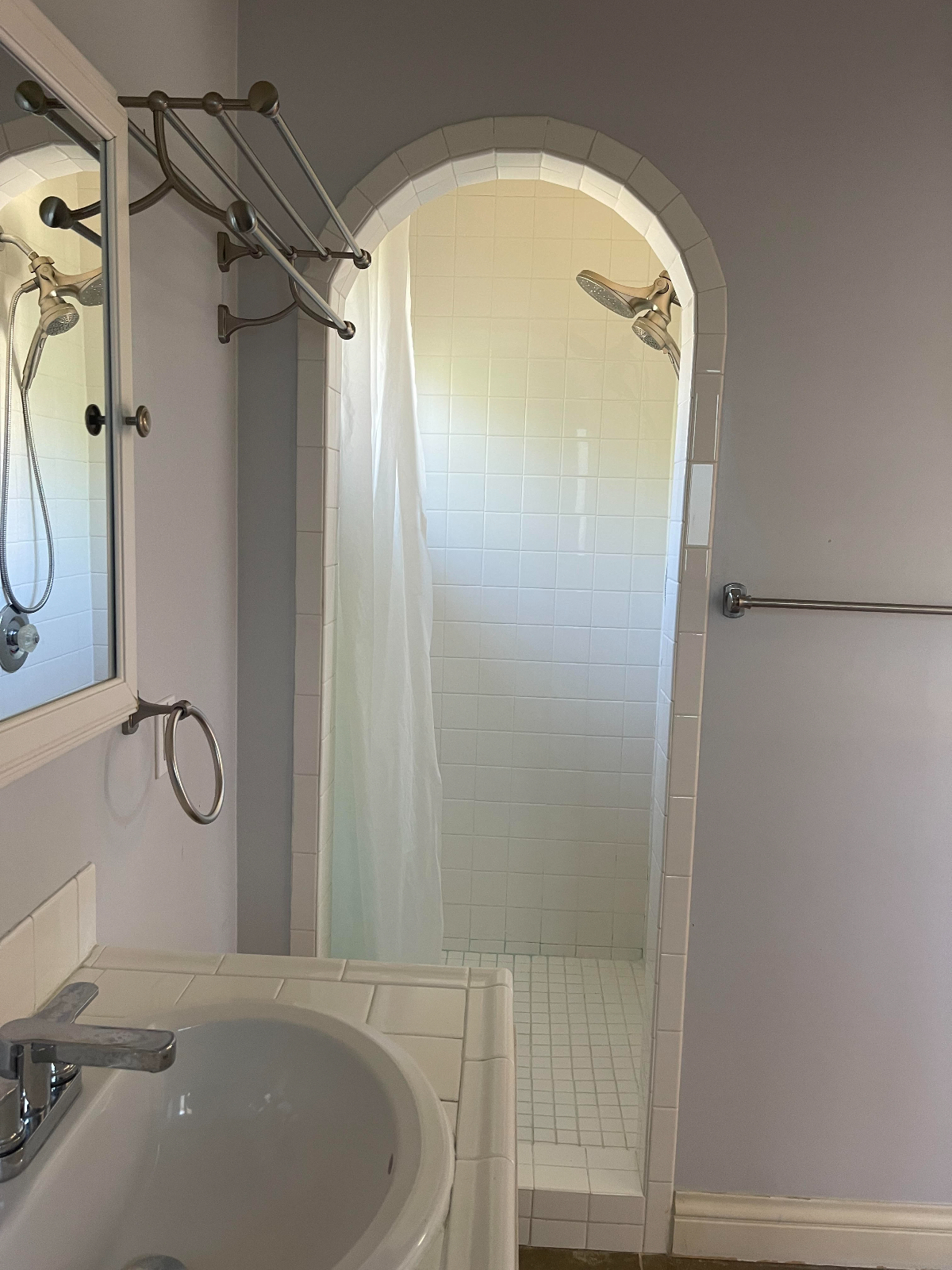 Hidden Gem ADU in Brentwood, Stylish, Private, and Move-In Ready - Photo 3