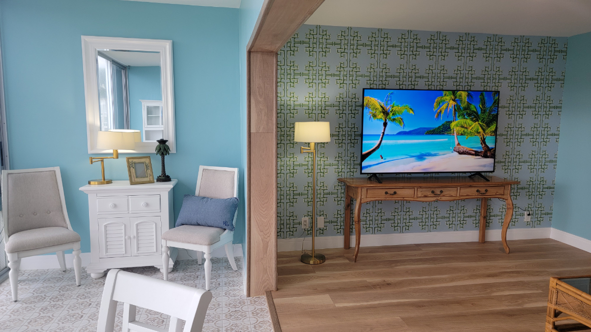 Tranquil Seaside Escape - Photo 8