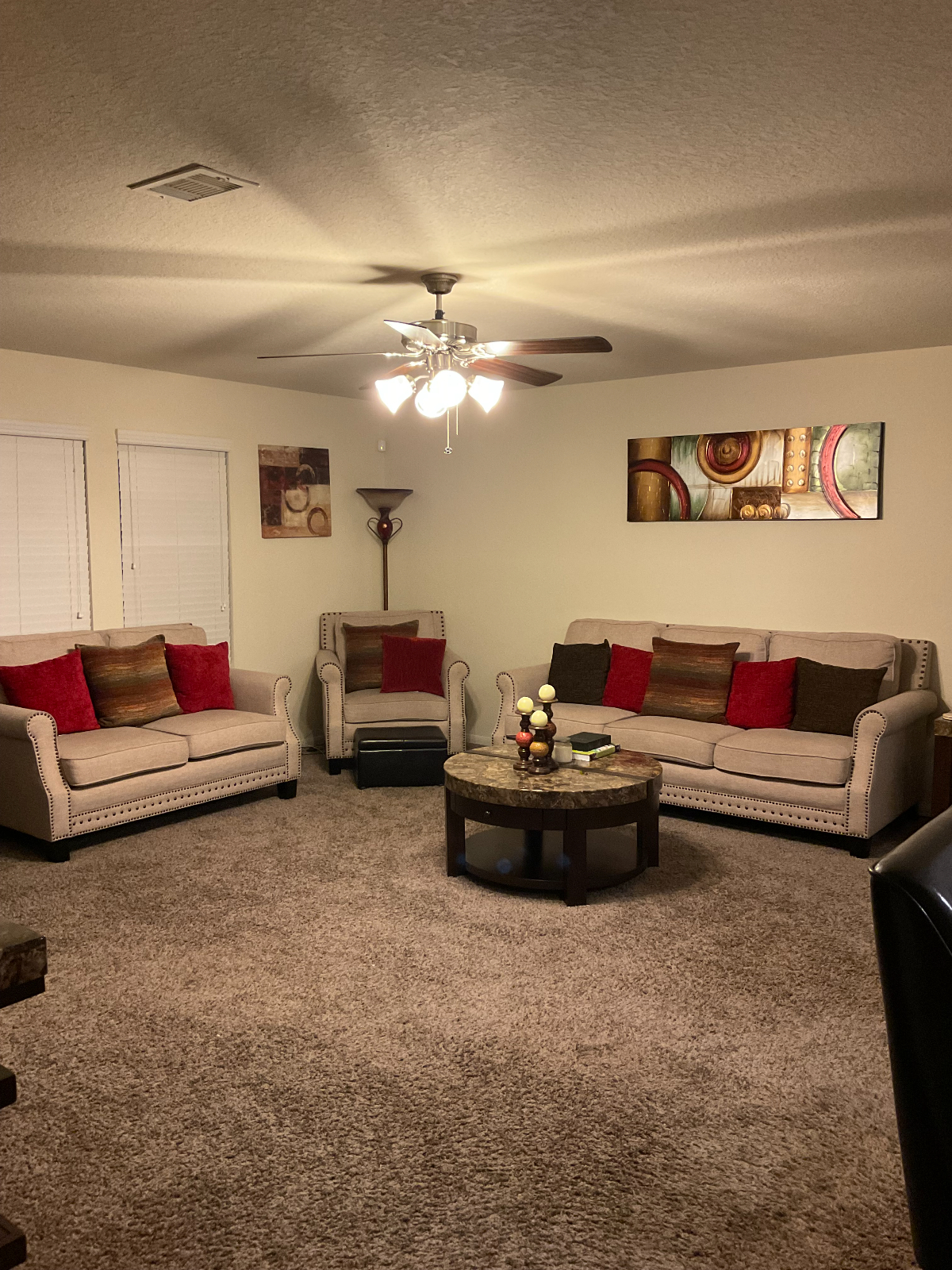 Relaxing Spacious Quiet Access 2 Secured Bedrooms - Photo 1