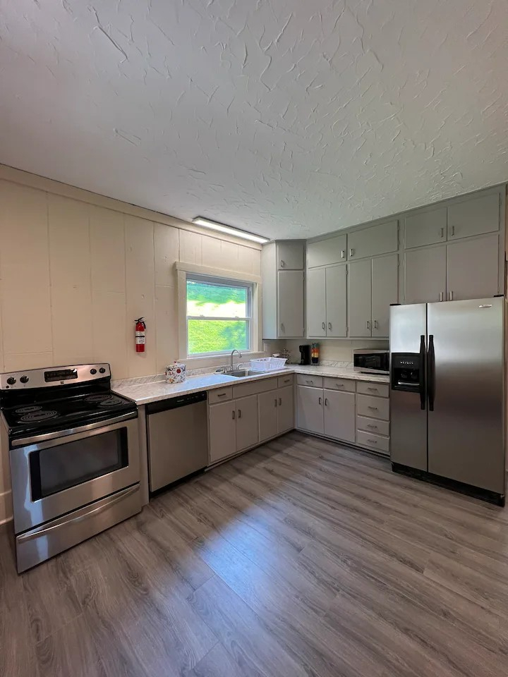 Private 3 Bedroom Home in Delhi, NY - Photo 1