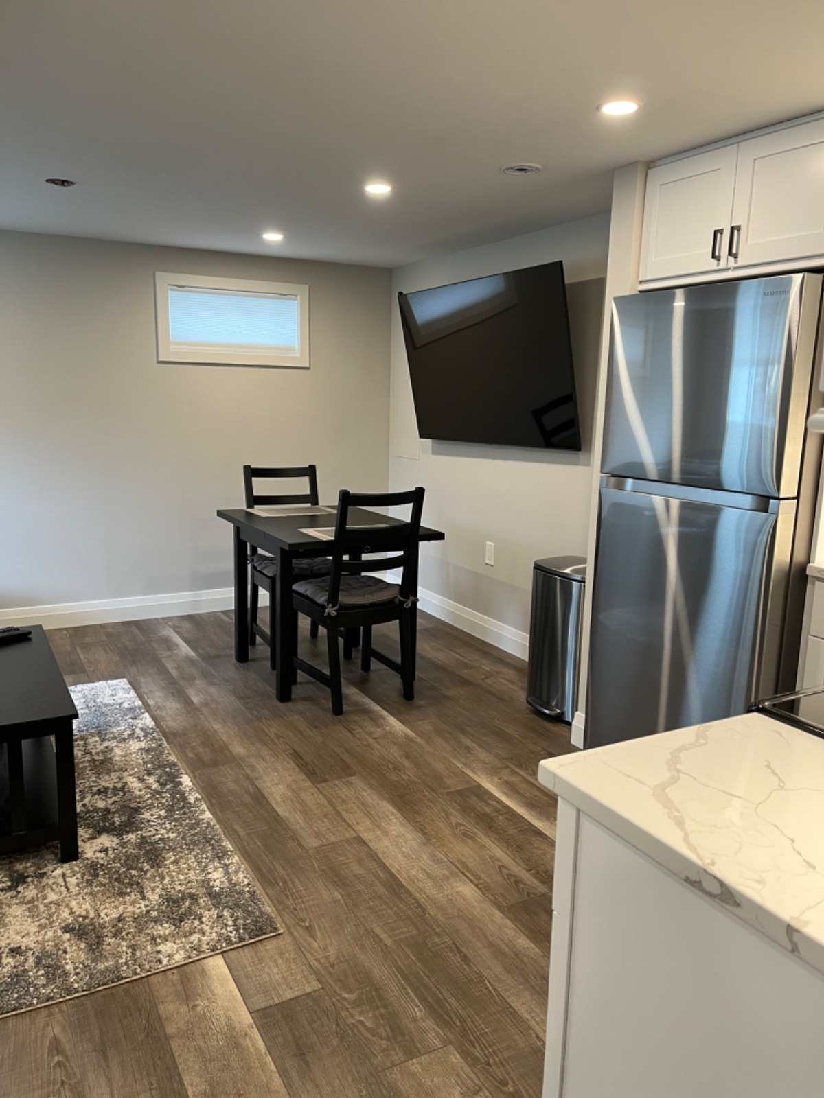Your Comfortable Home Away From Home - Photo 6
