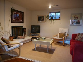 Apartment on greenbelt - Photo 8
