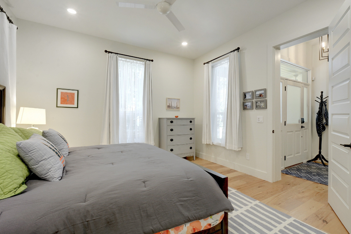 3 bedroom recently rehabbed home in East Austin in great neighborhood - Photo 11