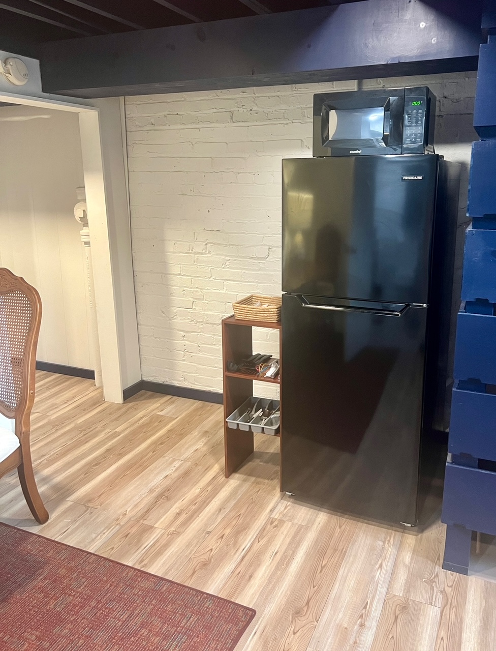 Basement Apartment in Washington DC Near Hospitals - Photo 8