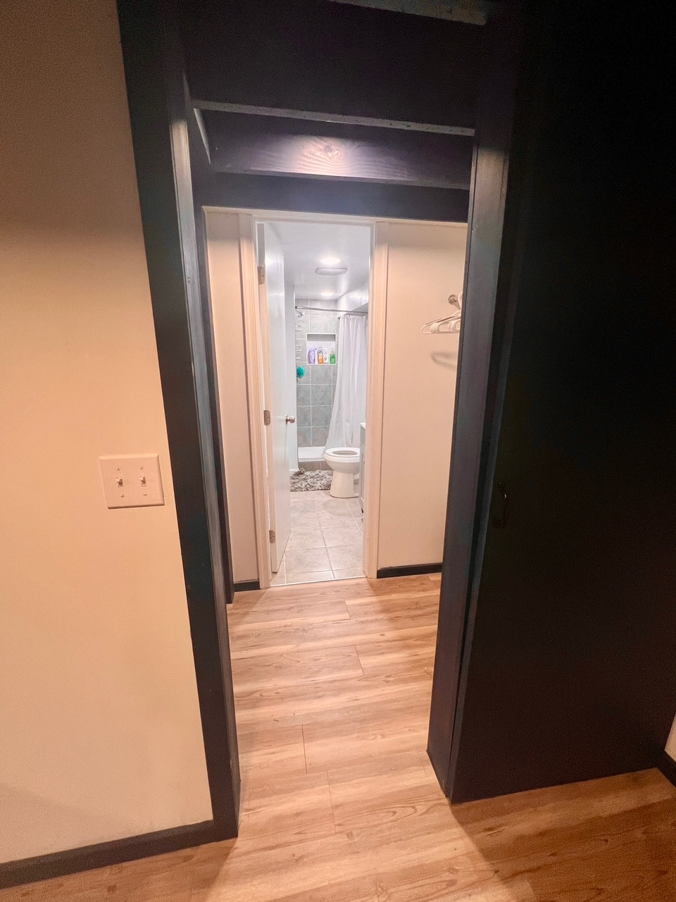 Basement Apartment in Washington DC Near Hospitals - Photo 10