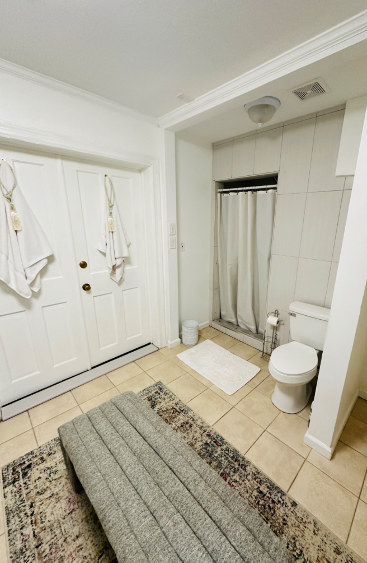 Hotel style rooms away from home - Photo 4