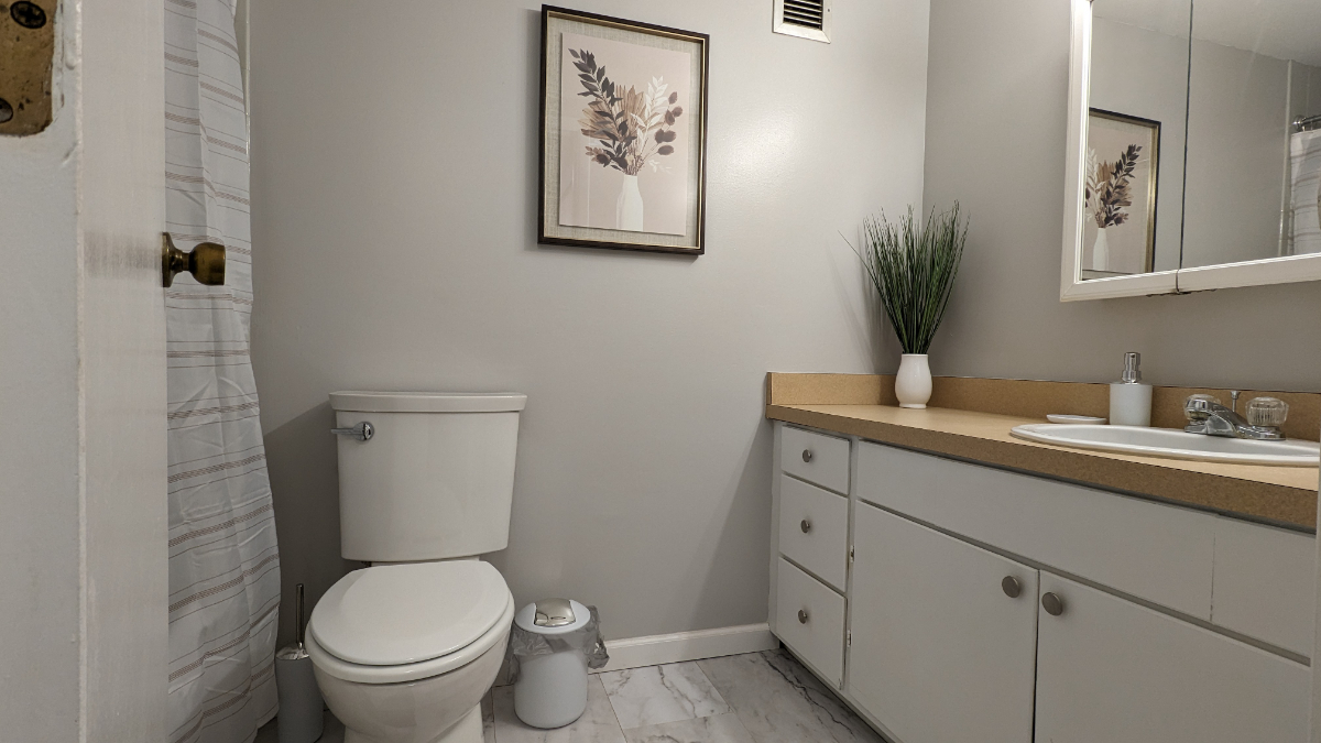 Riverside Charleston Rental w/Pool. Close to CAMC & State Capitol. - Photo 5