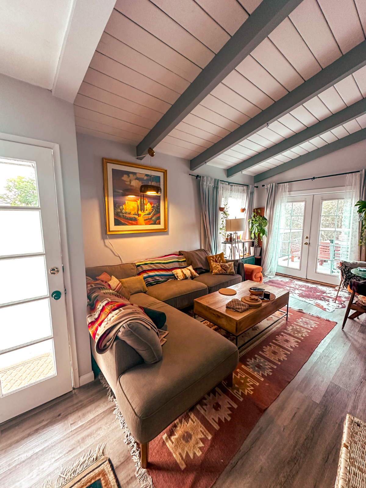 Two Bedroom North Park with Deck - Photo 2