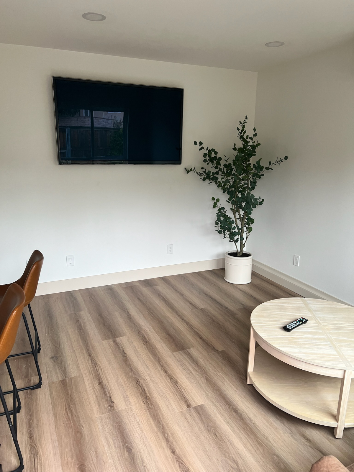 Experience Comfort & Privacy- Brand New 1 Bedroom Guest House - Photo 4