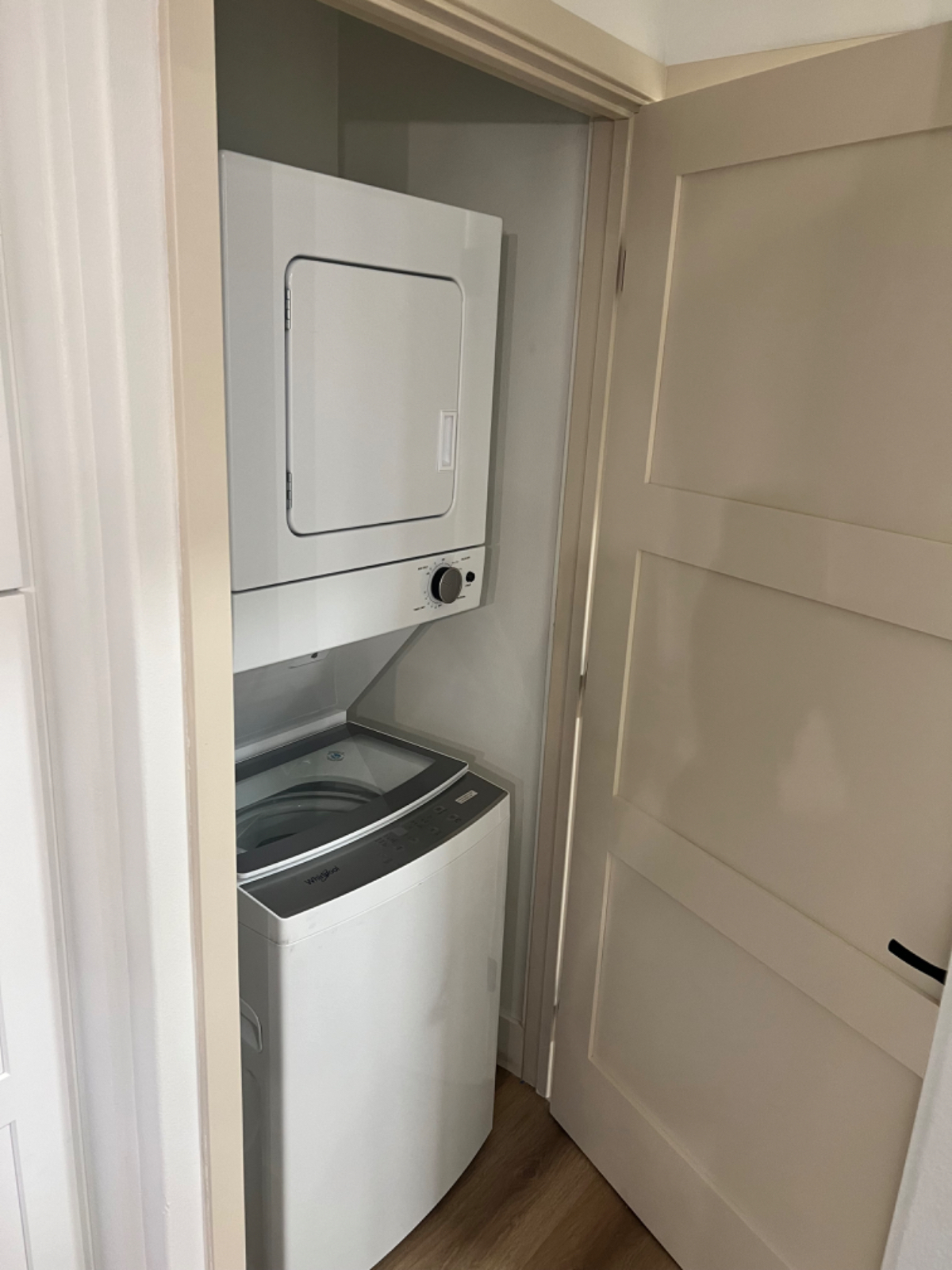Experience Comfort & Privacy- Brand New 1 Bedroom Guest House - Photo 6
