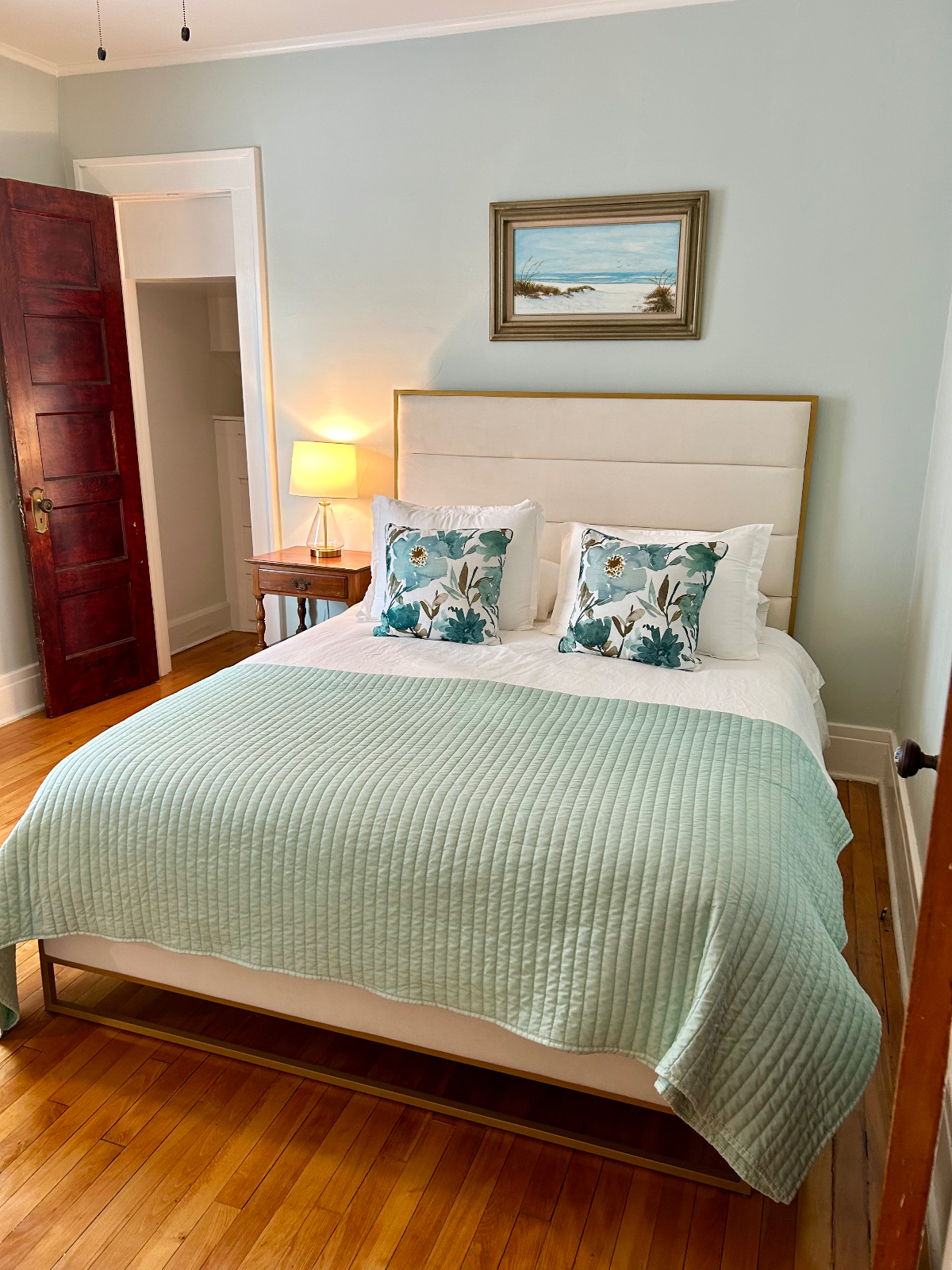 Welcome Home - Spacious 2-Bedroom Apartment in Syracuse with All Amenities, and Convenient Location - Photo 10