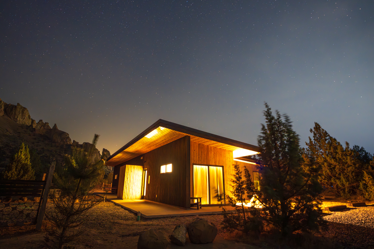 Modern Home w/ Hot Tub Steps to Smith Rock - Photo 3