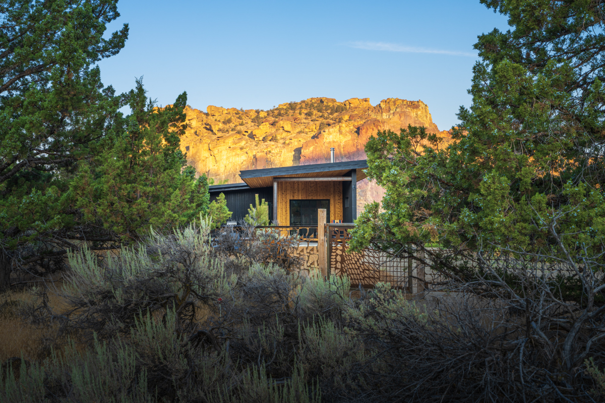 Modern Home w/ Hot Tub Steps to Smith Rock - Photo 5