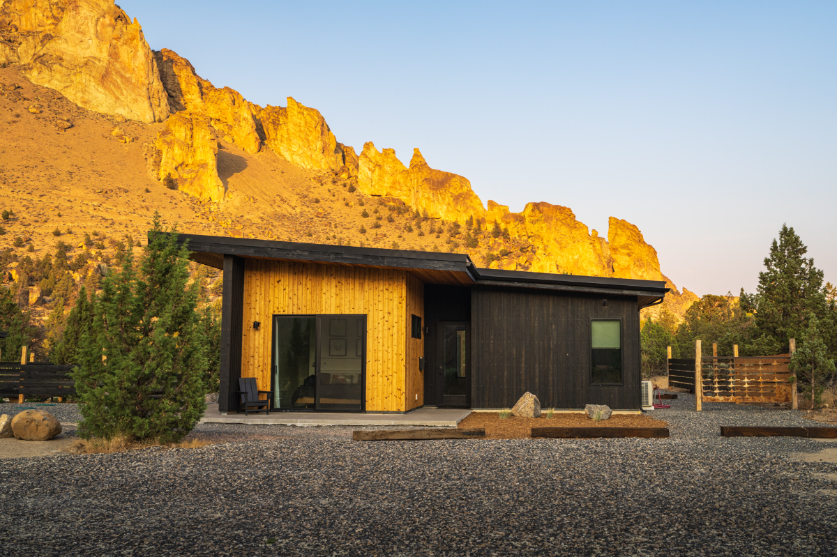 Modern Home w/ Hot Tub Steps to Smith Rock - Photo 6