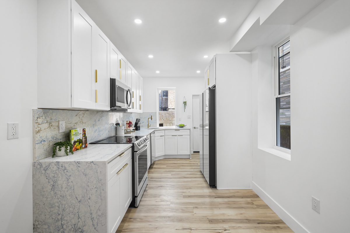 Point Breeze Modern Home - Photo 3