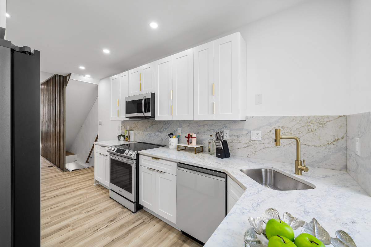 Point Breeze Modern Home - Photo 4