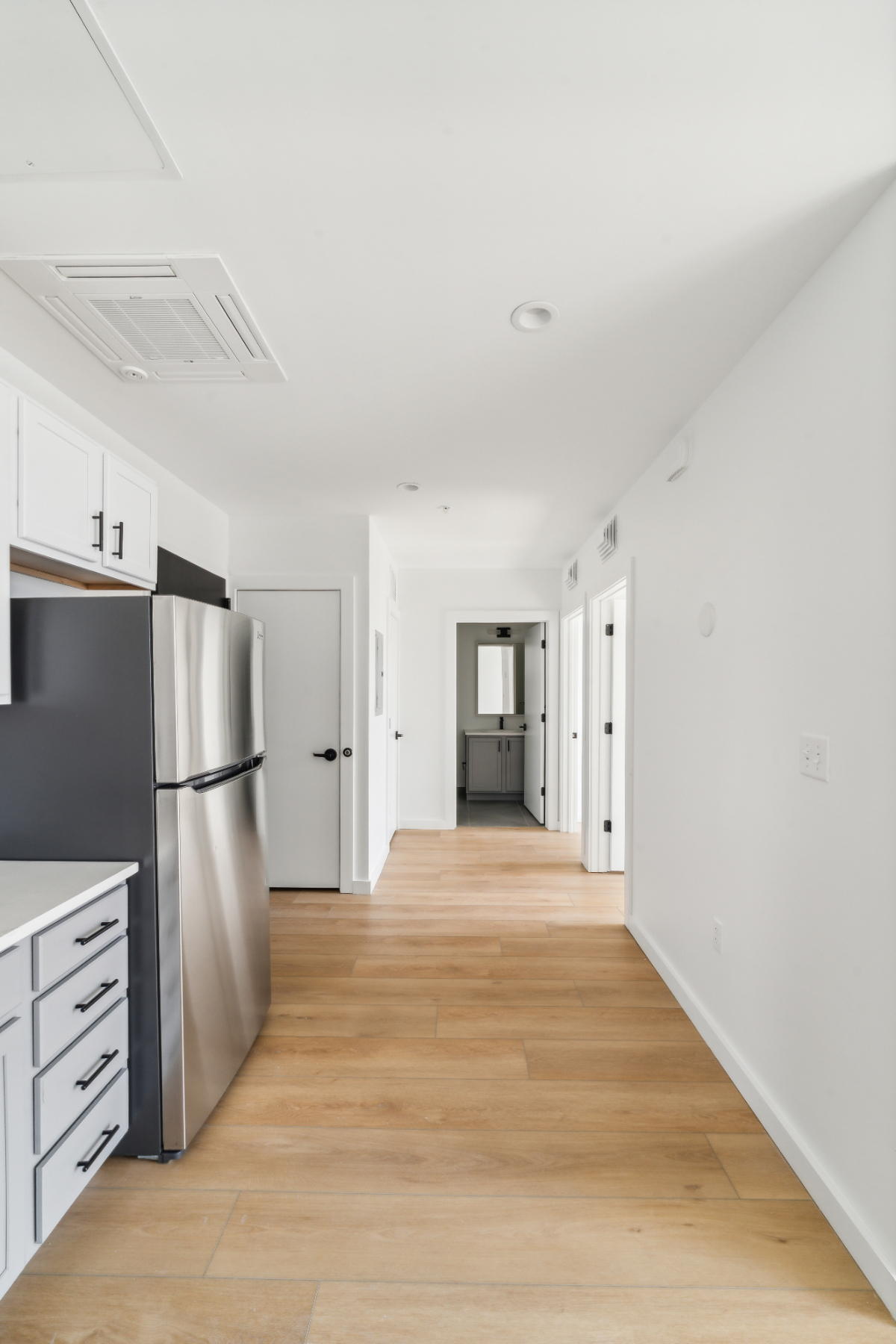 Unfurnished 2 Bed 1 Bath