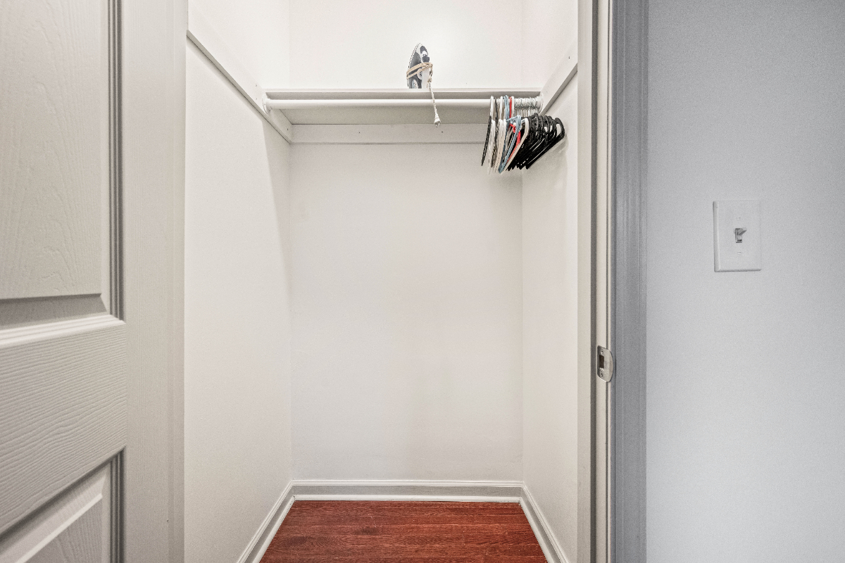 Apartment in the Heart of DC near Kingman Park - Photo 11