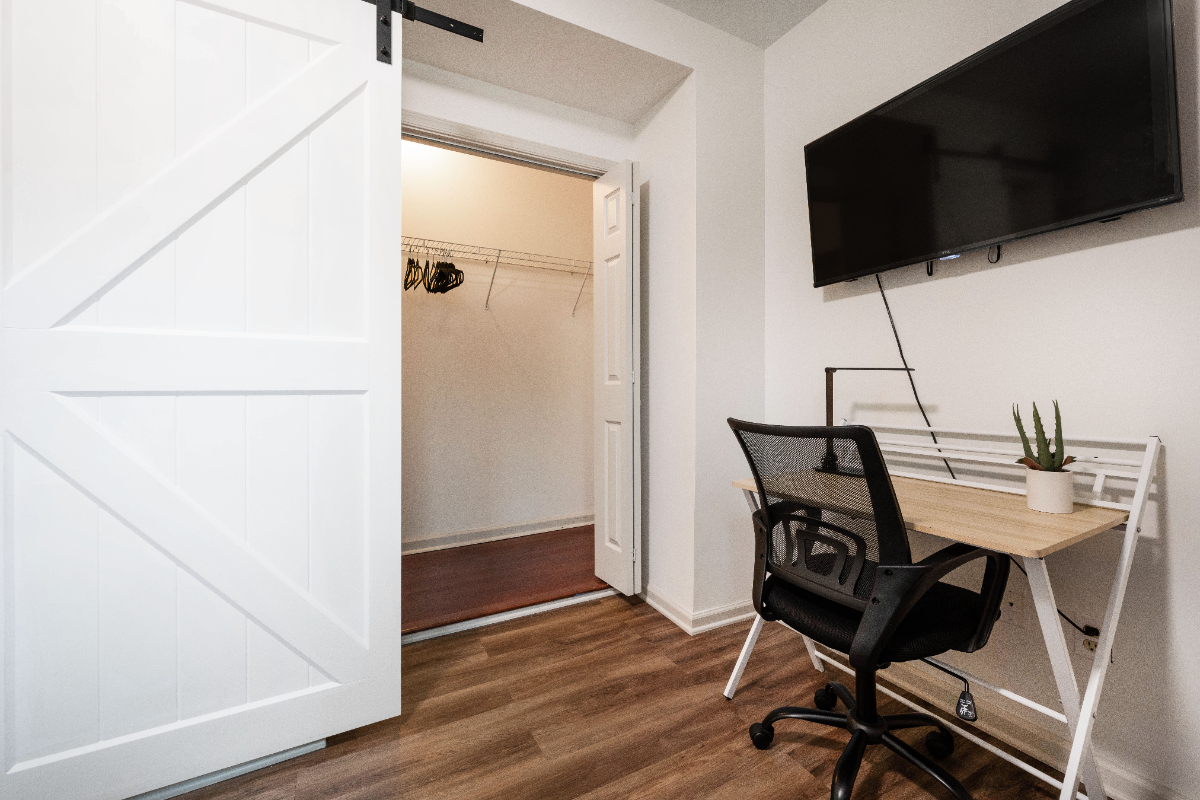 Apartment in the Heart of DC near Kingman Park - Photo 10