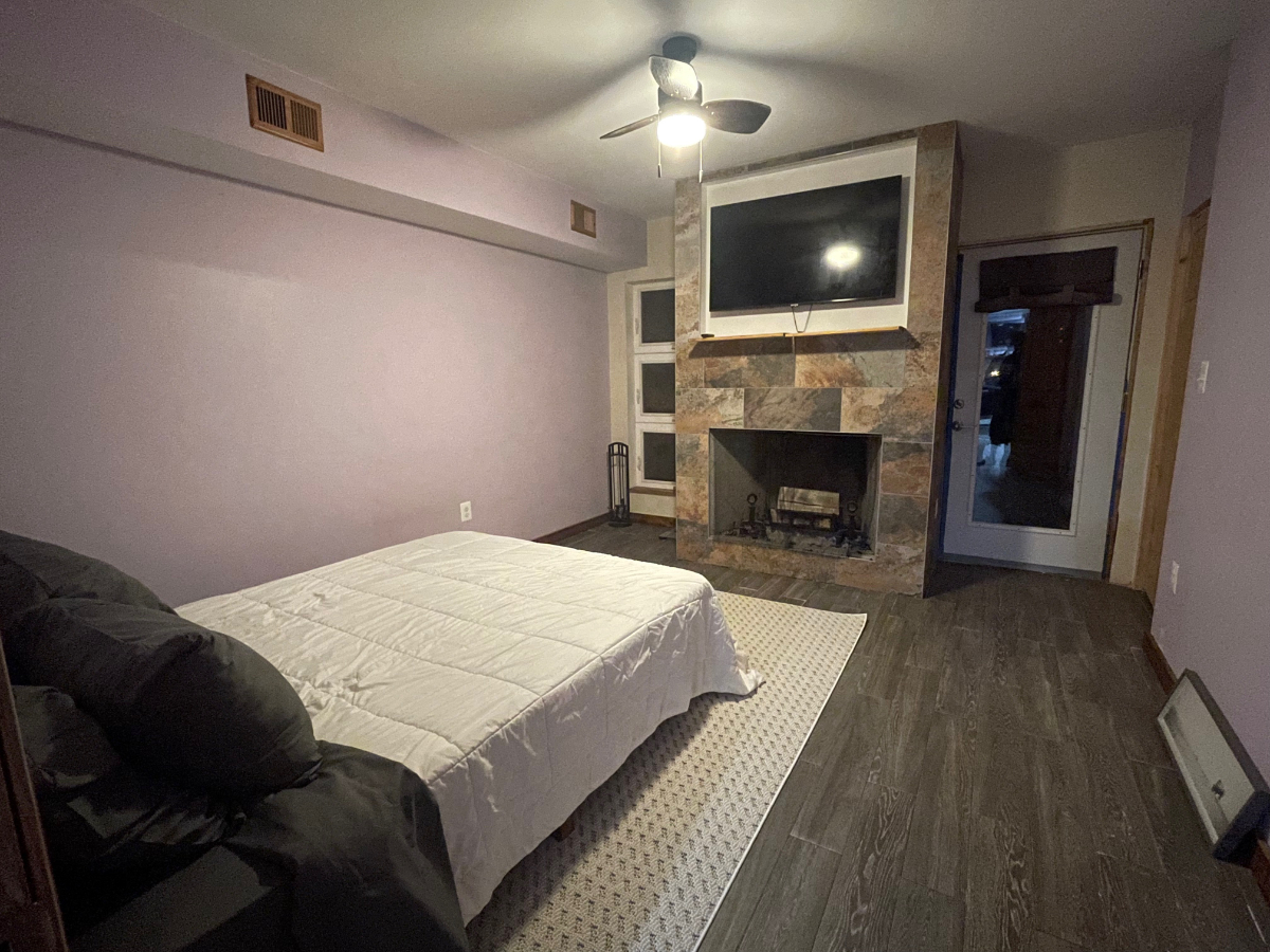 House on the Hill - Penthouse - Photo 11