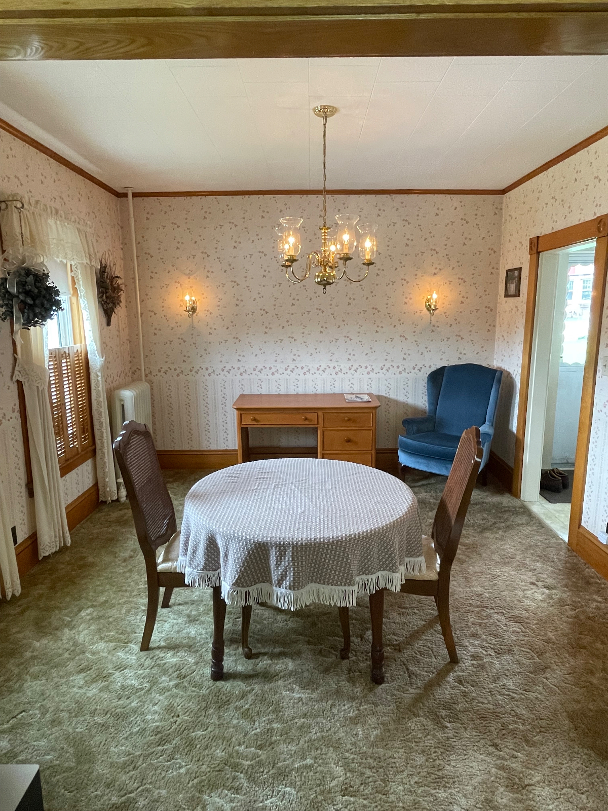 Beautiful Barre city home close to many medical facilities - Photo 4