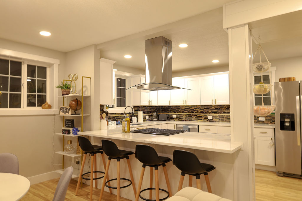 Evergreen Escape Home - MCM - Photo 2