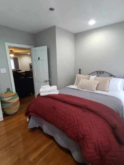 Cozy Retreat on Atlantic Ave