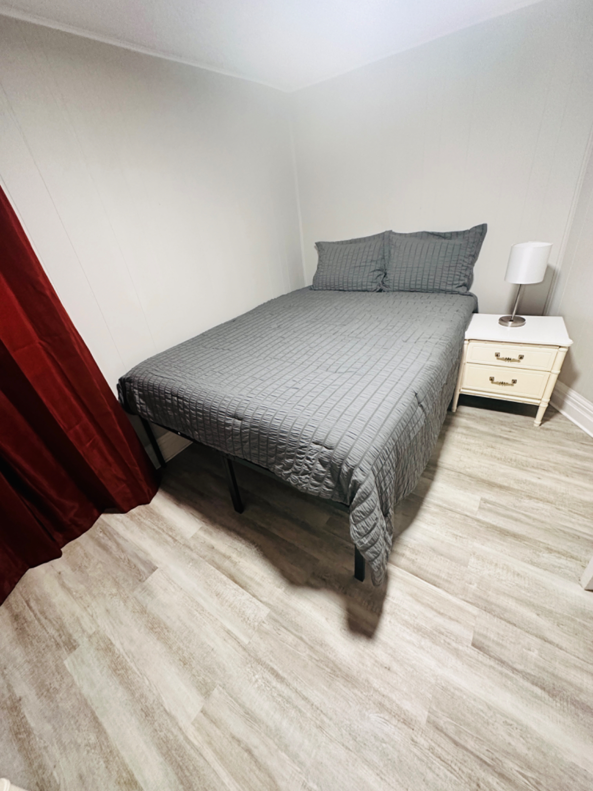 7mins from Hospital - Private fully furnished room - Free Wifi - Washer and dryer onsite - housekeep - Photo 1