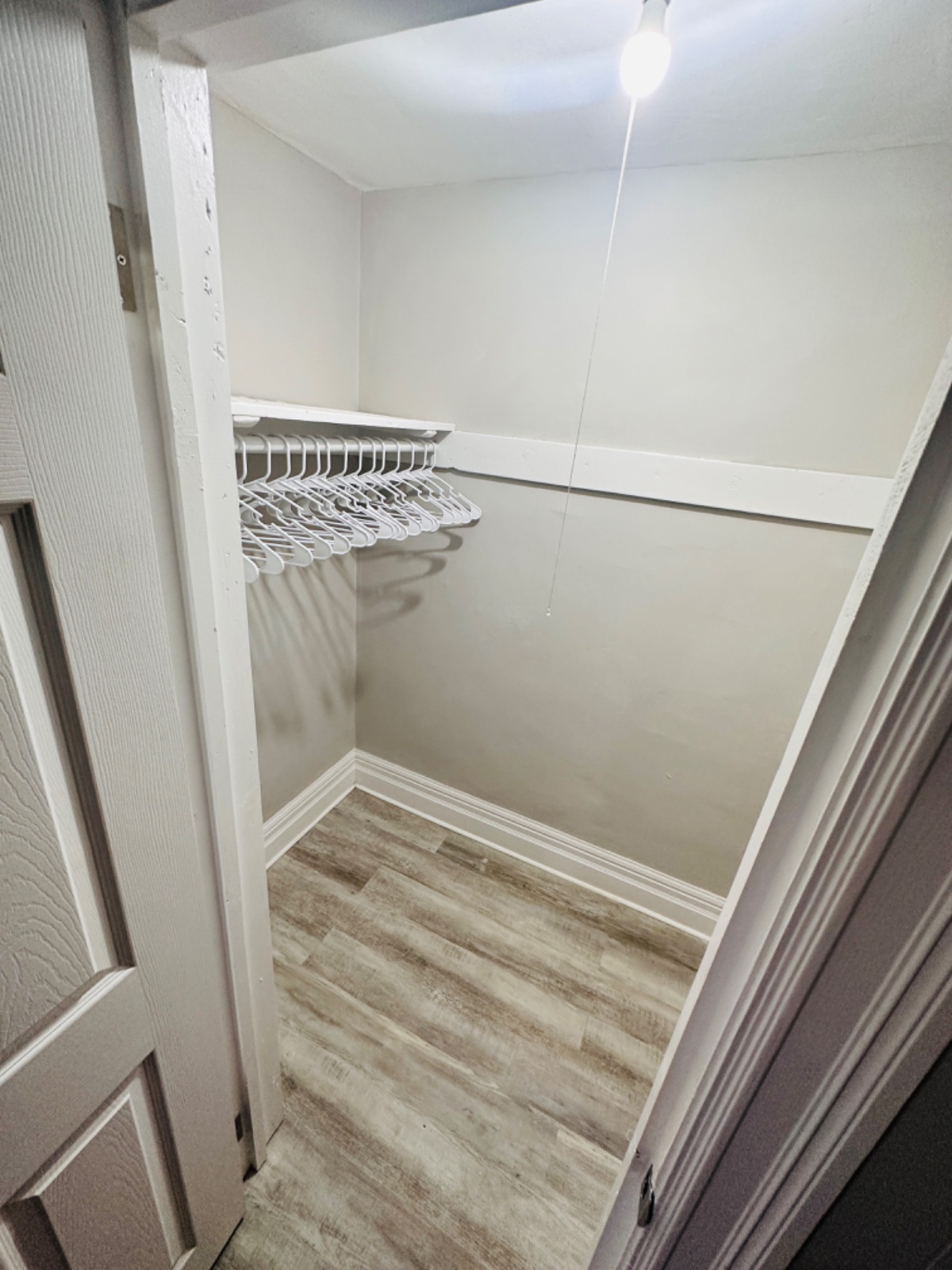 7mins from Hospital - Private fully furnished room - Free Wifi - Washer and dryer onsite - housekeep - Photo 5