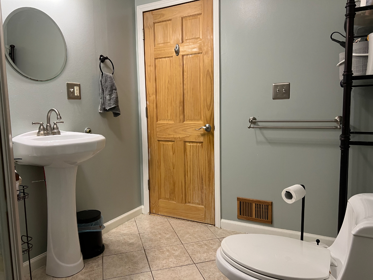 Quiet Farmhouse - Private Room - Photo 7