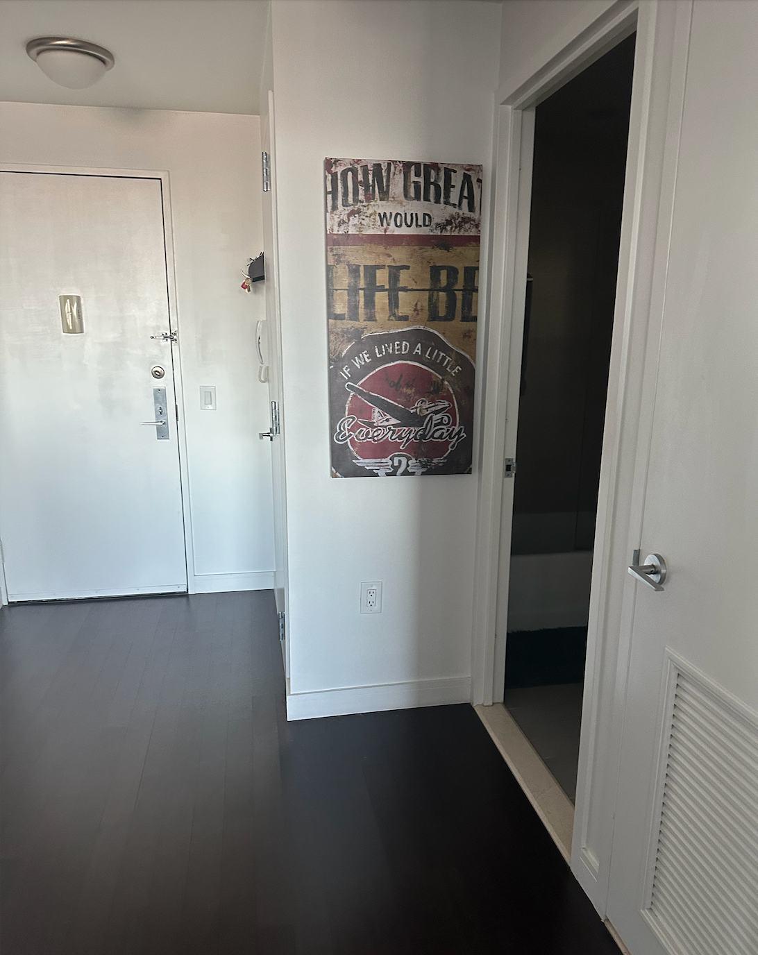 Exquisite Brooklyn 1-Bedroom High Rise - Photo 11