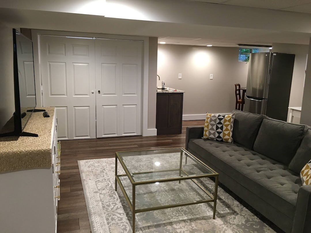 Cozy retreat in the heart of Brighton, NY, where everything is close proximity. - Photo 8