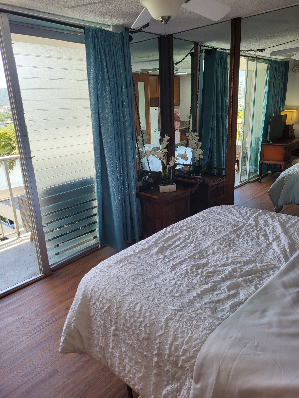 Furnished Unit in Honolulu - Photo 6