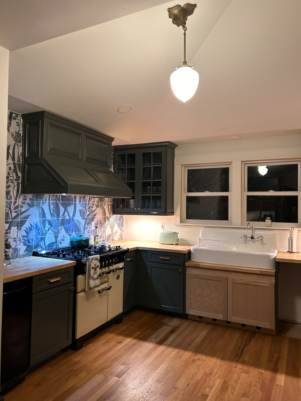 Individual Suites available within Historic Main Street Dutch Colonial former Bed and Breakfast in D - Photo 5