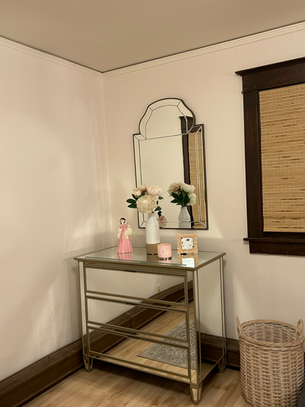 Individual Suites available within Historic Main Street Dutch Colonial former Bed and Breakfast in D - Photo 11