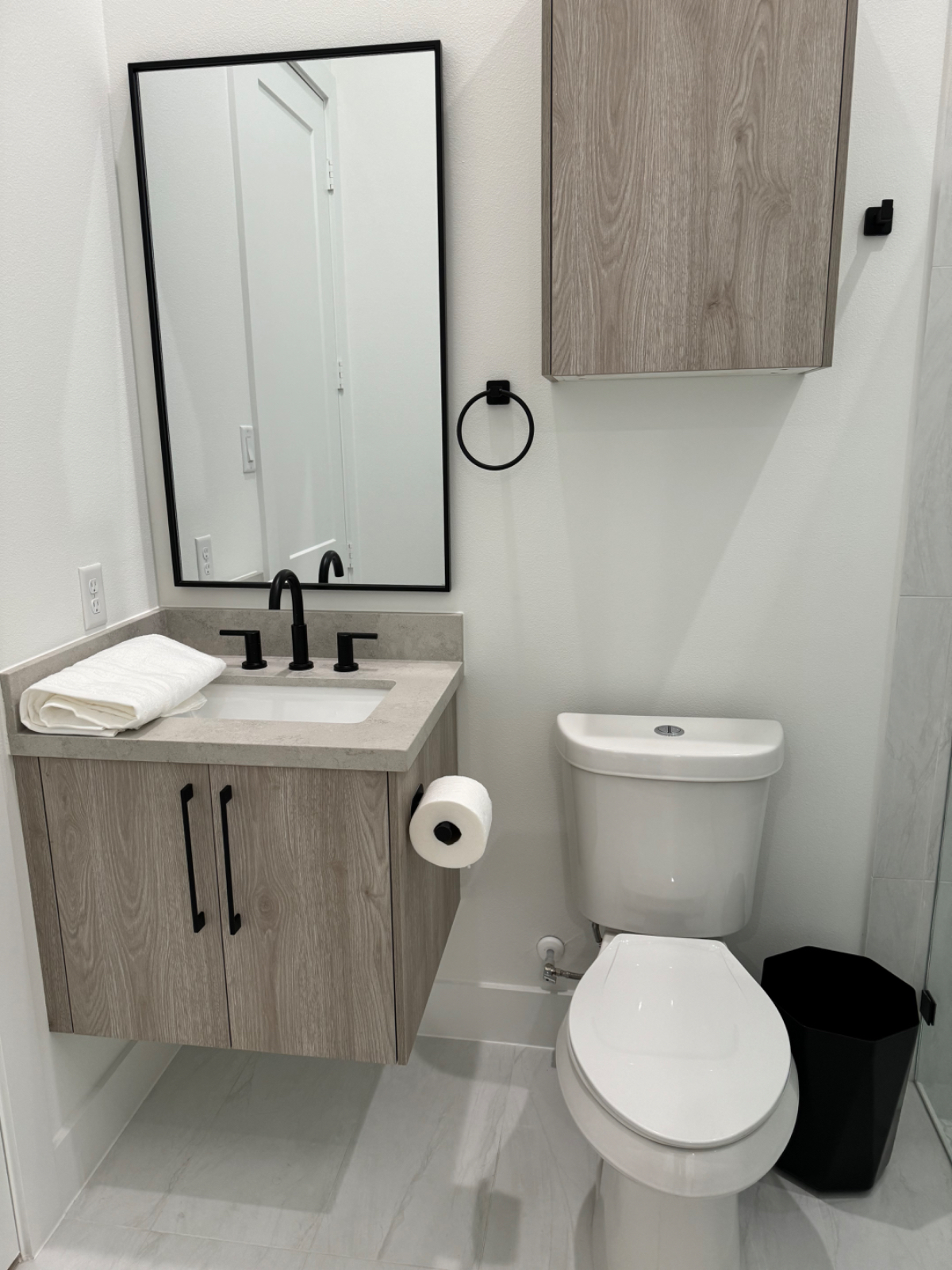 New Uptown Galleria 3 bedroom - Photo 2