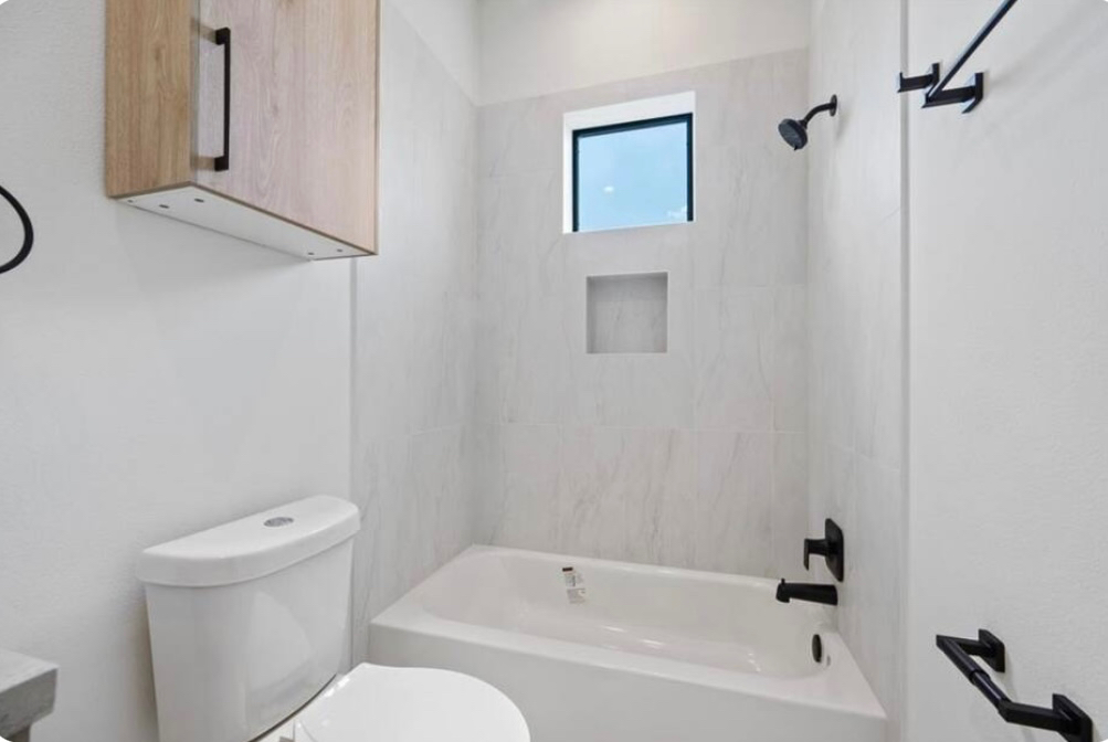 New Uptown Galleria 3 bedroom - Photo 7
