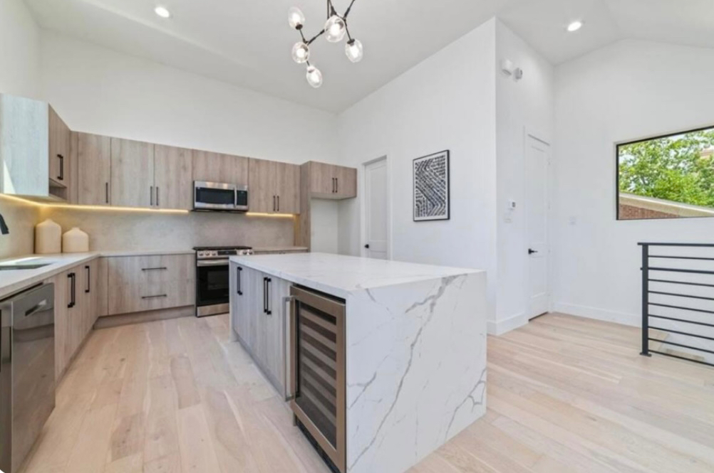 New Uptown Galleria 3 bedroom - Photo 8