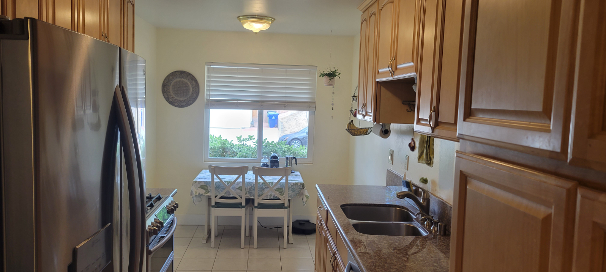 Large House Close to UCSD - Photo 4