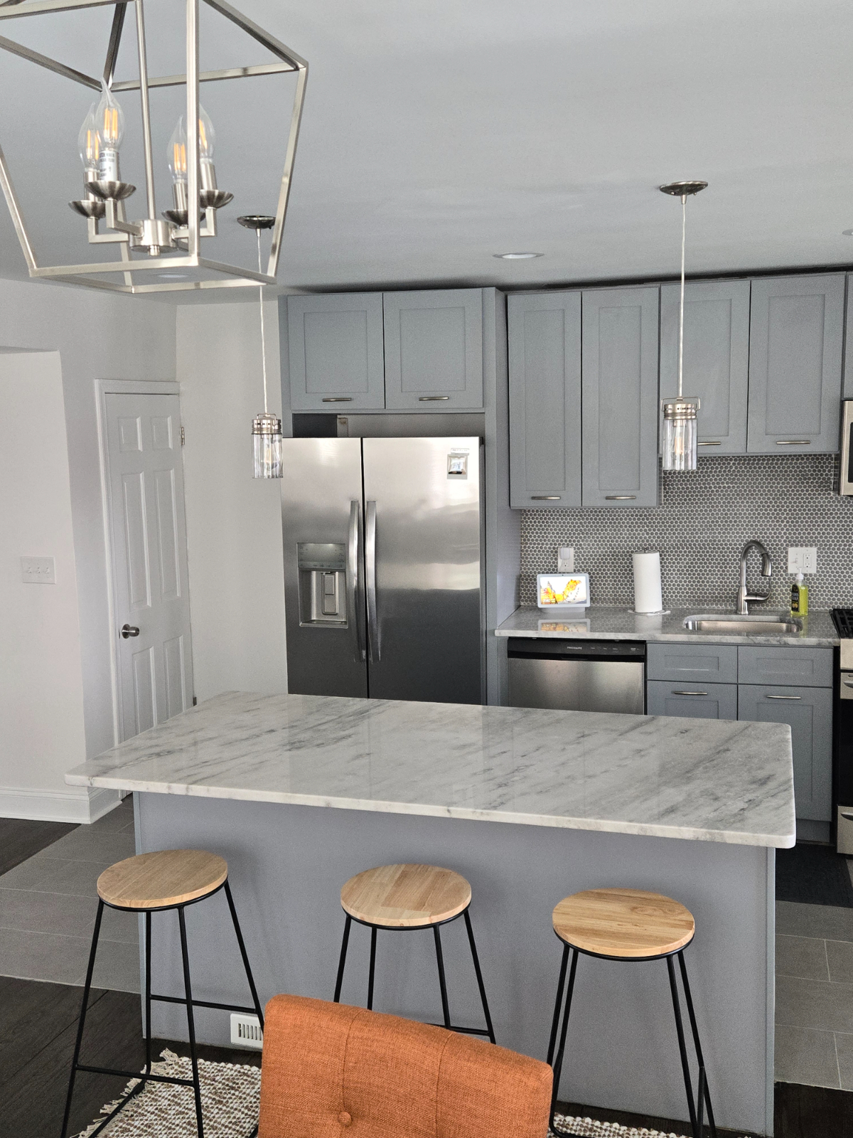 1 Room for rent in townhouse