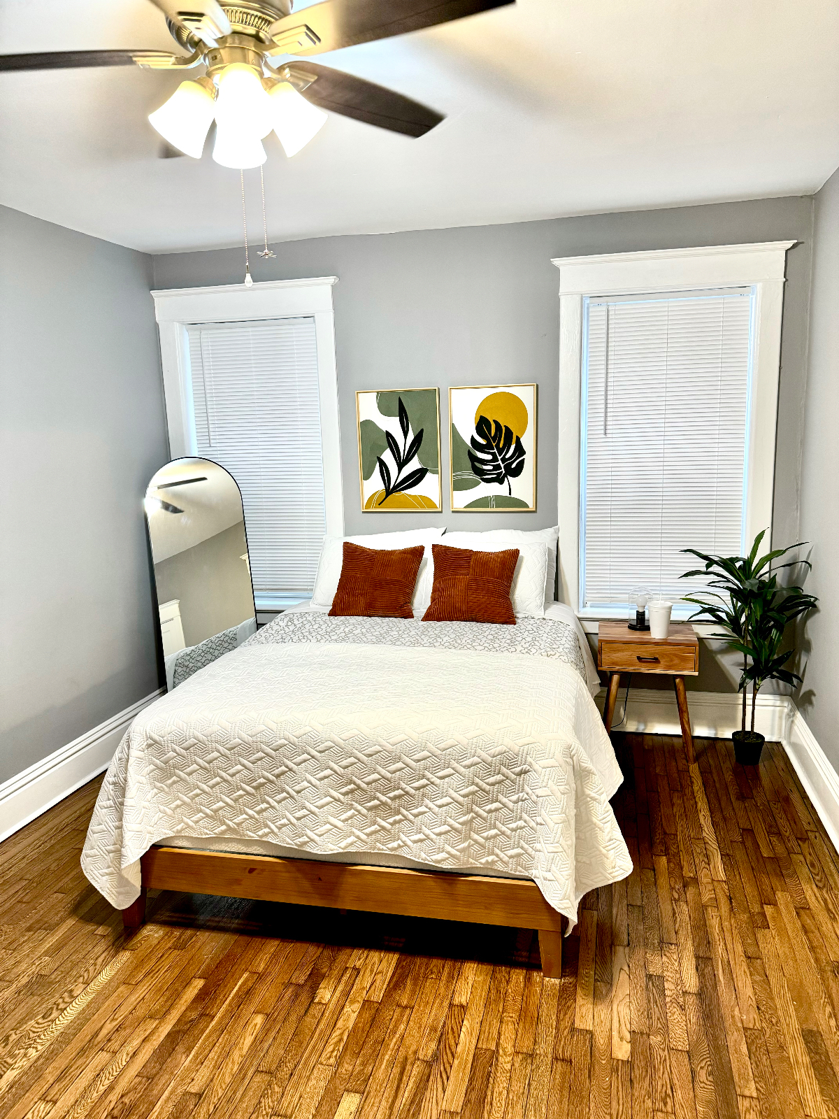 Tower Grove. Entire unit. - Photo 2
