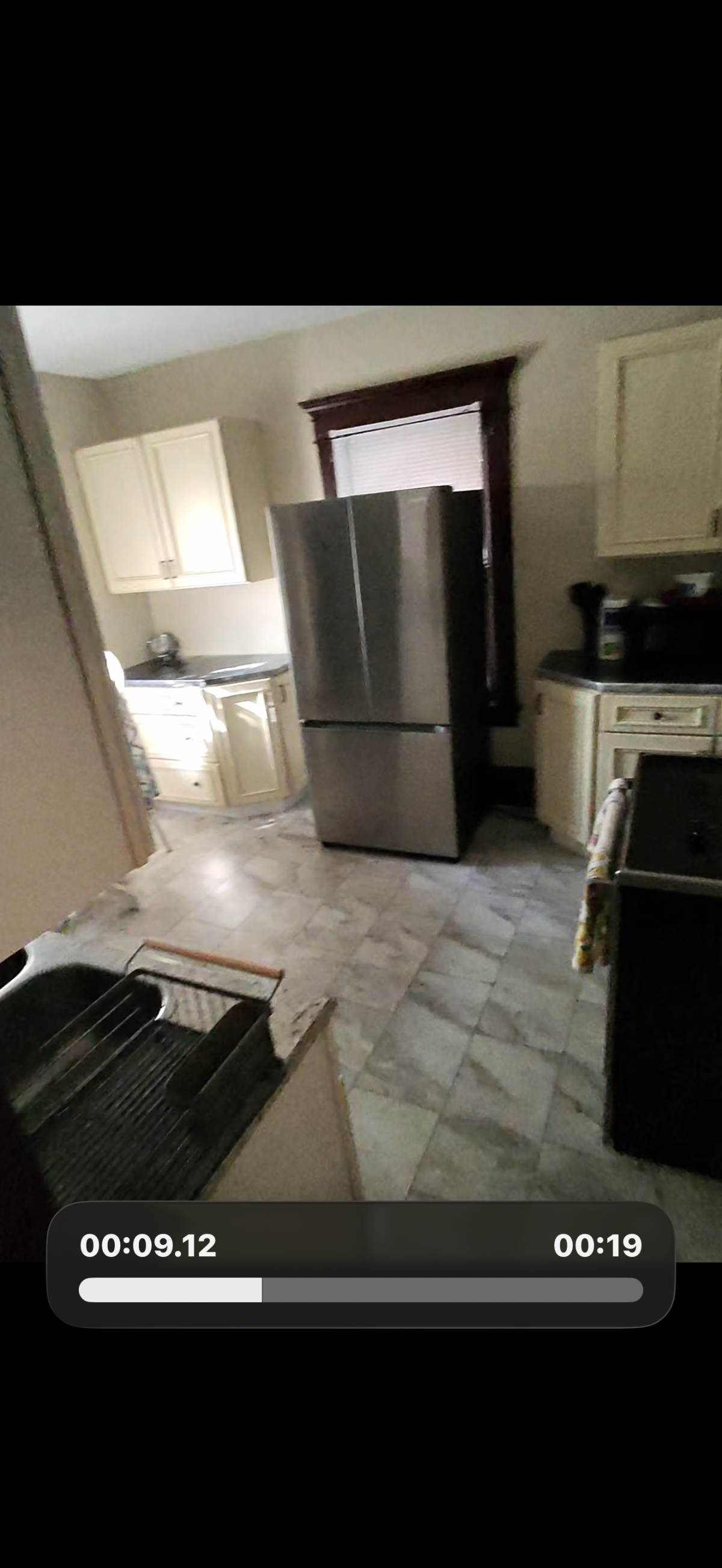 1 bed 1 bath washer dryer French door stainless fridge - Photo 7