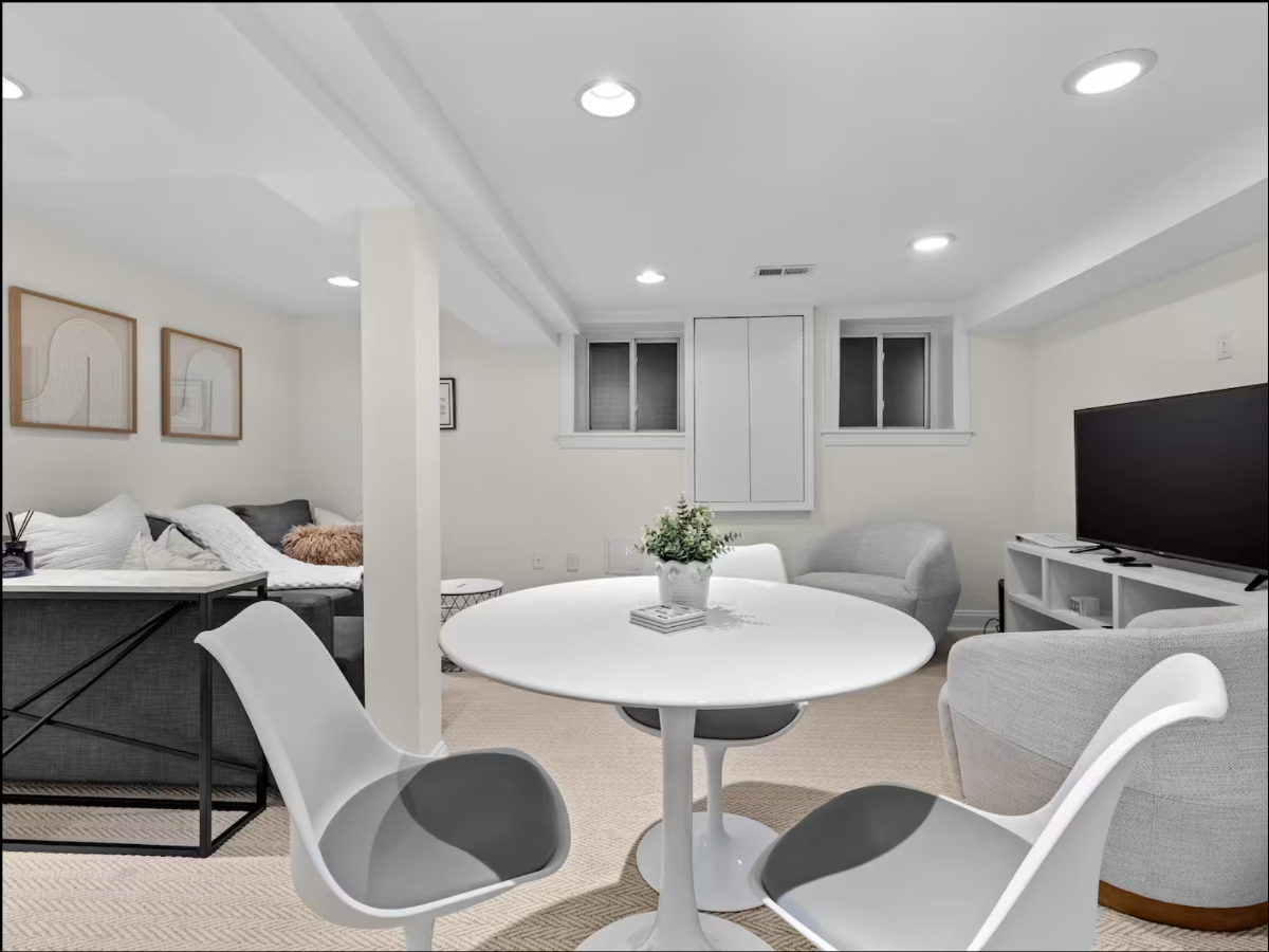 Cozy English Basement w/ Full Amenities in Prime Location - Photo 7