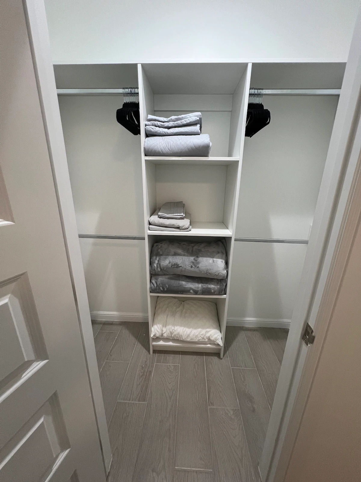 Inviting 2BR First-Floor Apartment - Photo 11