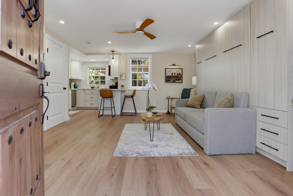 Private Furnished Spanish Casita in Historic South Park - Photo 6