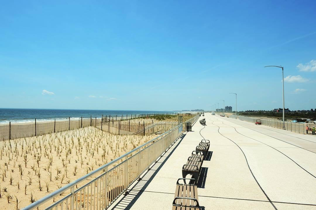 Comfort in a Beach Community - Photo 1