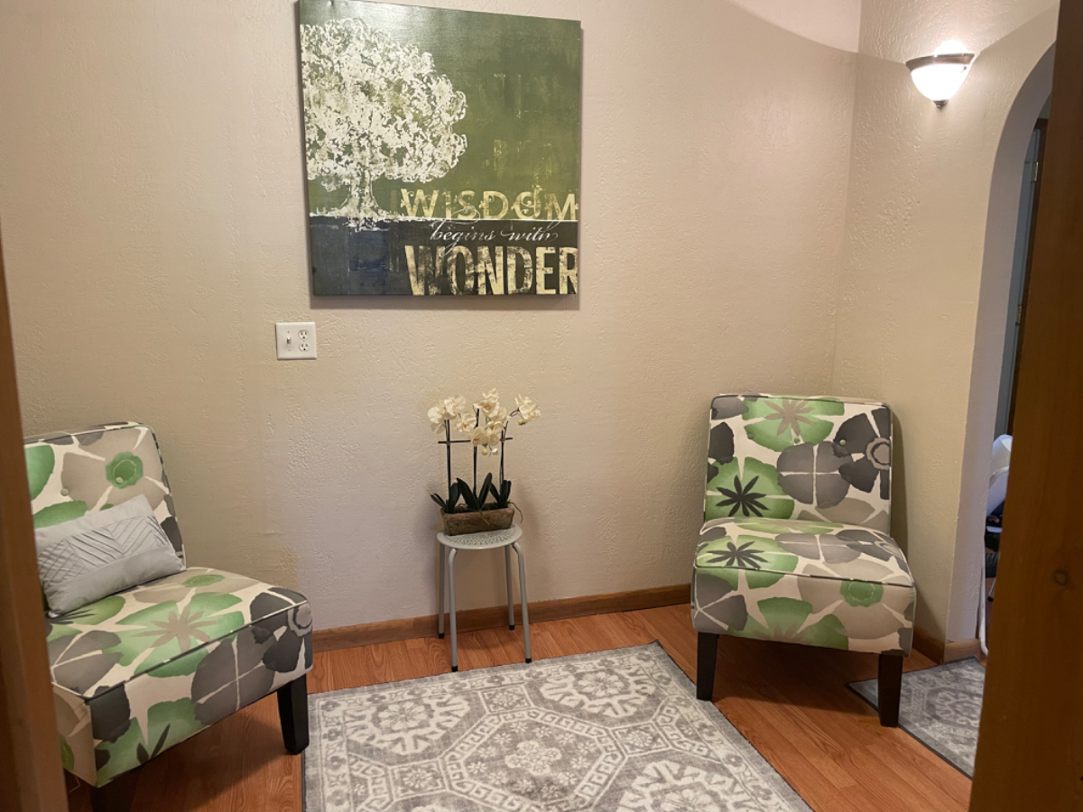 Beautiful 2 Bedroom Apartment - Photo 7