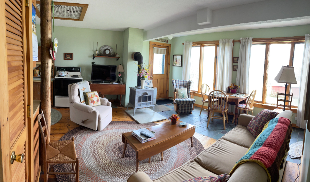Cozy Country Apartment - Photo 2